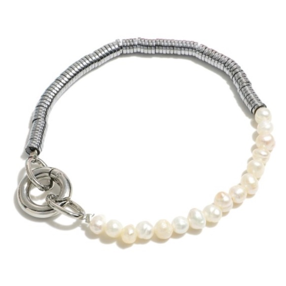 Pearl & Metal Disc Bracelet NEW - Picture 1 of 4